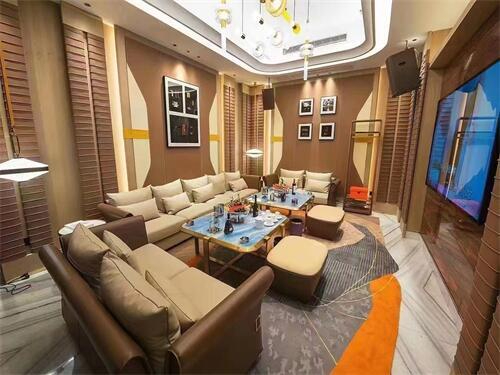 南昌夜场招聘-夜场KTV招聘男模,无压力,包住宿,追求卓越 南昌夜场招聘-夜场KTV招聘男模,无压力,包住宿,追求卓越