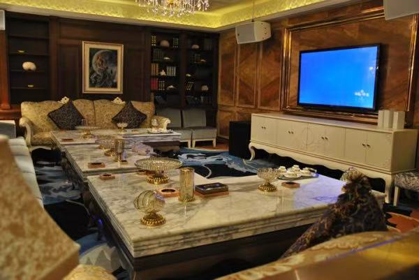 湘西夜总会招聘礼仪高颜值团队等你加入 湘西夜总会招聘礼仪高颜值团队等你加入